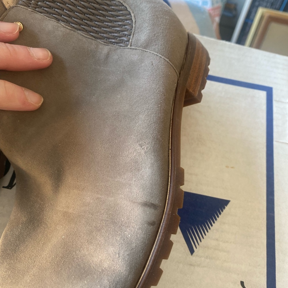 Women’s Tan Ankle Boots - Picture 6 of 6